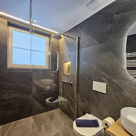 Silberdistel Eg Apartment *