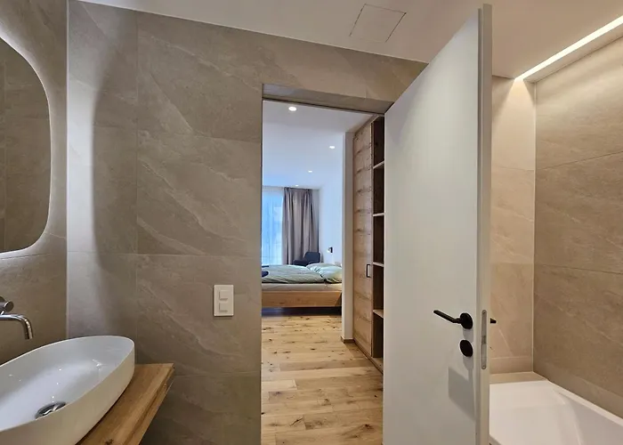 Silberdistel Eg * 萨斯费